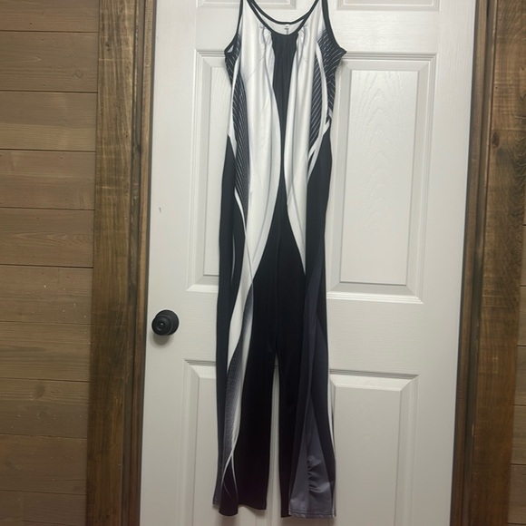 Romper 💥 - Picture 1 of 7